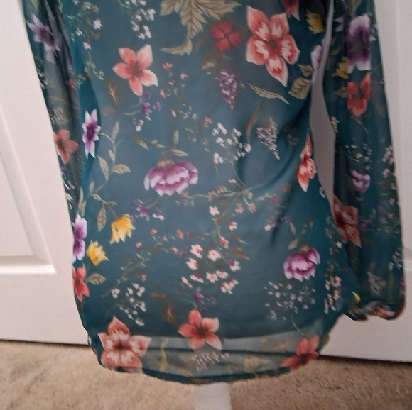 Floral Teal Button-Up Women's Top - Picture 7 of 14